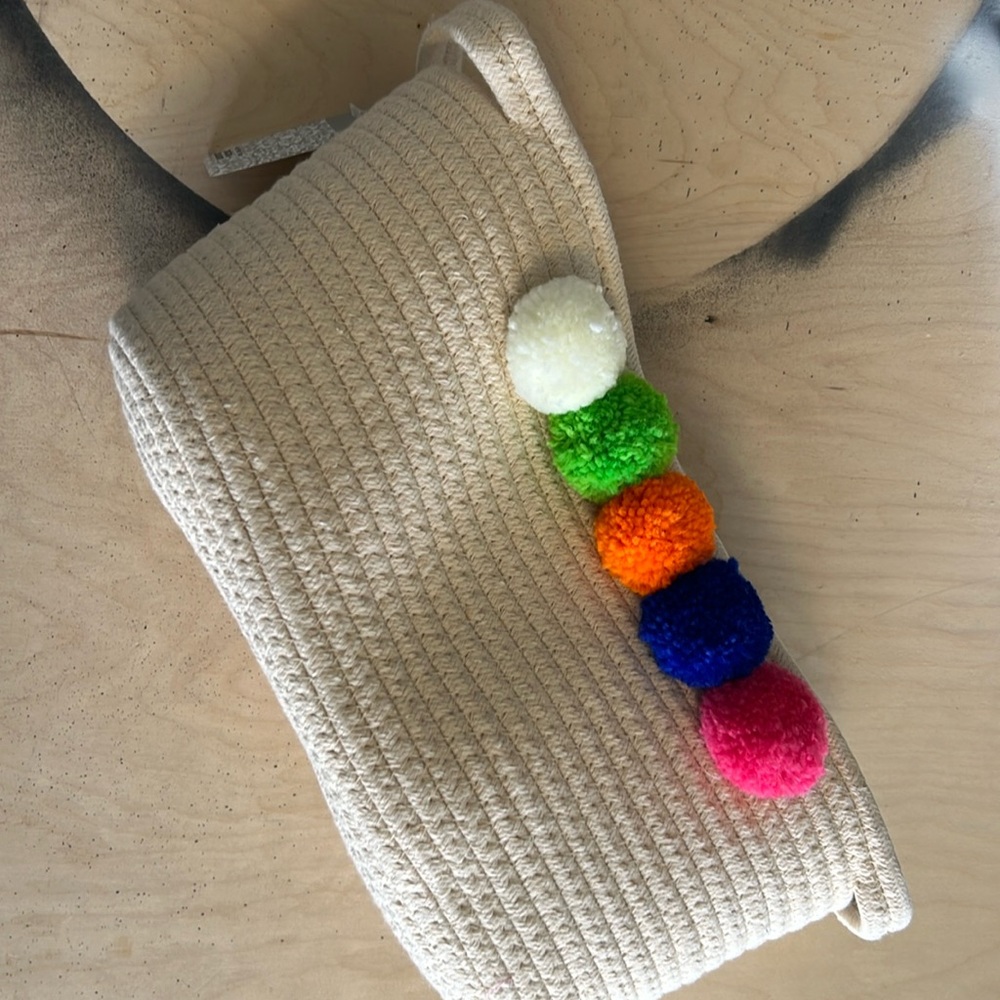 Pom Pom Tote